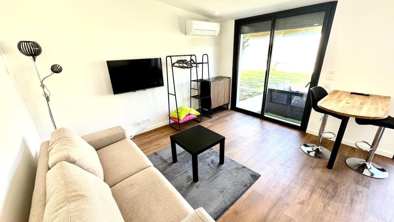 Le Petit Fresquounet Althen-des-Paluds Exterior foto
